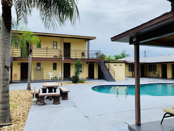 THE ST. PETE BEACH VILLAS (14-UNIT APARTMENT COMPLEX)- SELLER FINANCING AVAILABLE! : 550 Corey Ave, St Pete Beach, FL 33706